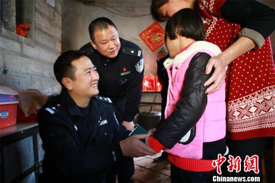 875468041031775744 875468041031775744