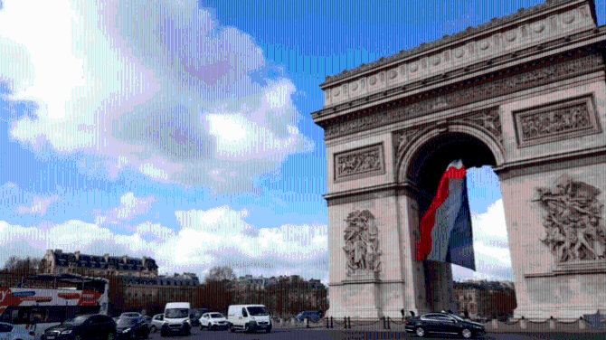 時政新聞眼丨尼斯夜談、戰(zhàn)機護(hù)航、凱旋門迎賓，一場特殊之訪來了