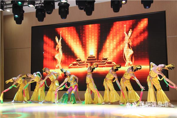 圖四 課本劇表演《文成公主進藏》 圖四 課本劇表演《文成公主進藏》