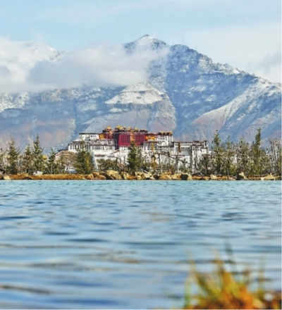 雪后布達(dá)拉宮