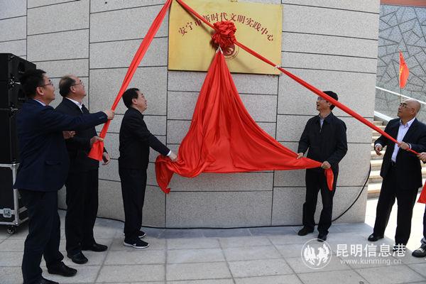 1803437989 1803437989