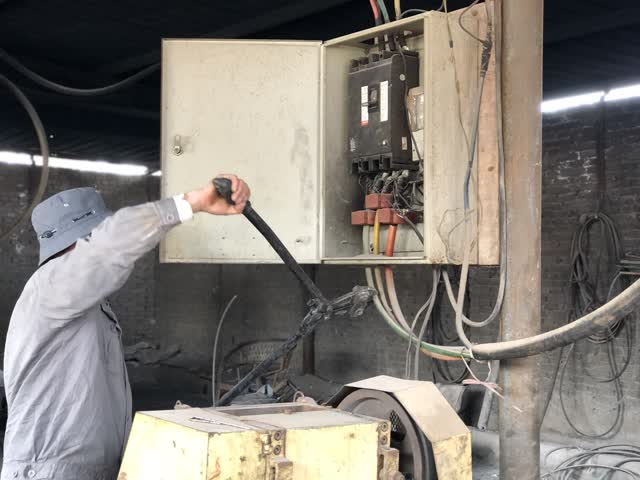 普吉街道“哨響”一聲 轄區(qū)內(nèi)12家違法排污作坊成功關(guān)停