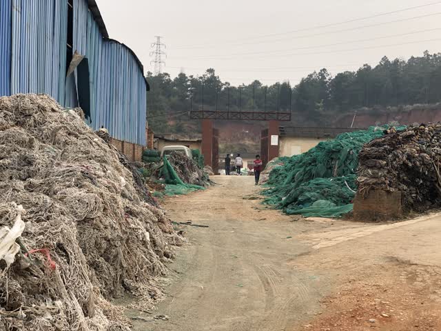 普吉街道“哨響”一聲 轄區(qū)內(nèi)12家違法排污作坊成功關(guān)停 (5)