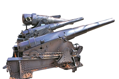 廣州鎮(zhèn)海樓上的明代鐵炮見(jiàn)證了歷史風(fēng)云