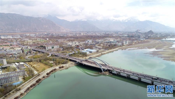 （西藏民主改革60周年）（14）路見西藏