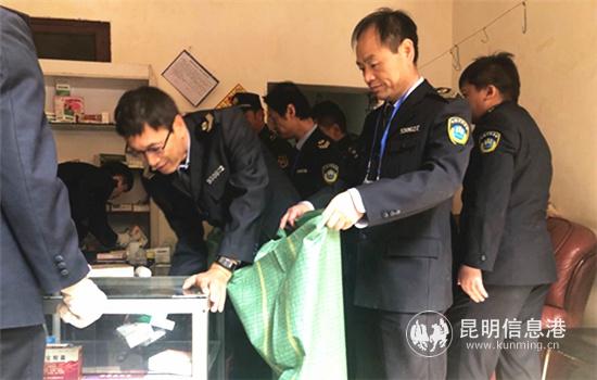 檢查現(xiàn)場1_副本 檢查現(xiàn)場1_副本