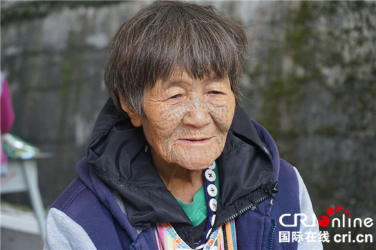 CqgNOly8Gl-AXcgNAAAAAAAAAAA815.550x366