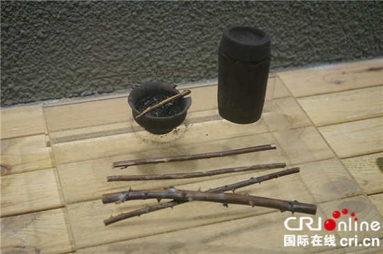 CqgNOly8GoKAYCNIAAAAAAAAAAA806.550x366