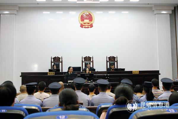 庭審現(xiàn)場。記者薛江濤攝