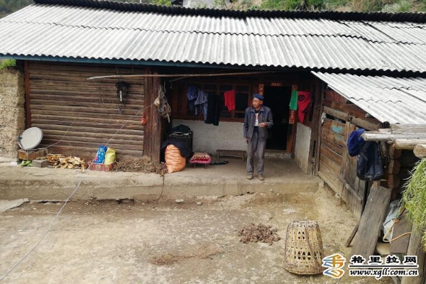 870b0123-f44e-40da-b569-671033652dd4_watermark 870b0123-f44e-40da-b569-671033652dd4_watermark