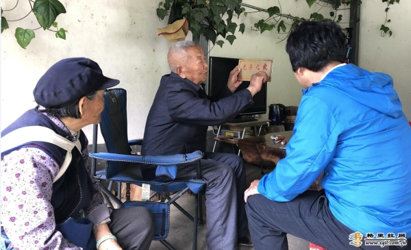 70b37d06-dbad-466e-bfb2-71cea93652ad_watermark 70b37d06-dbad-466e-bfb2-71cea93652ad_watermark