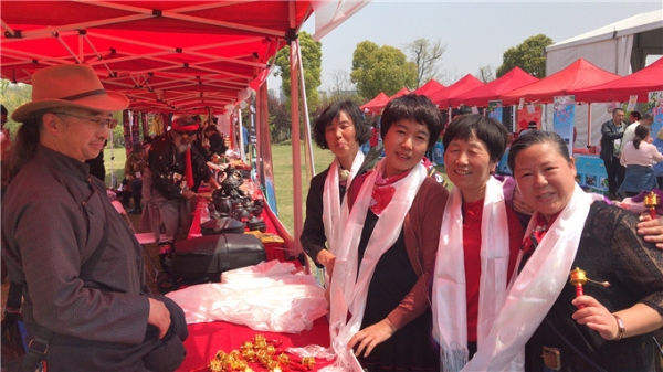 55b2f33c-6c05-4def-9e1f-4290d47f2fd8 55b2f33c-6c05-4def-9e1f-4290d47f2fd8