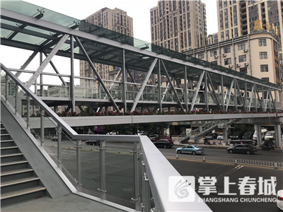 5cc840a073861 5cc840a073861