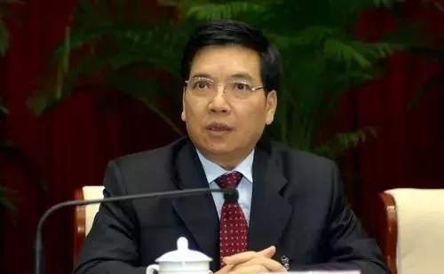 1557390870613088 1557390870613088