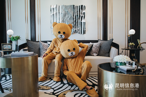 萌寵陣隊(duì)為參觀者帶來了沉浸式和情景式全新體驗(yàn)感 萌寵陣隊(duì)為參觀者帶來了沉浸式和情景式全新體驗(yàn)感