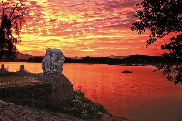 偉大的萬里長征，從這里出發(fā)！