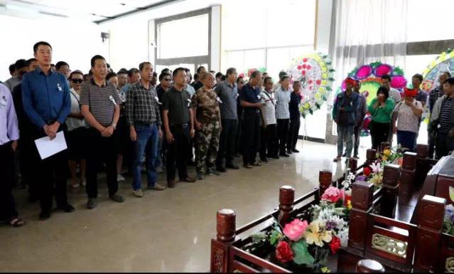 何元鄉(xiāng)追悼段定華 (1).jpg