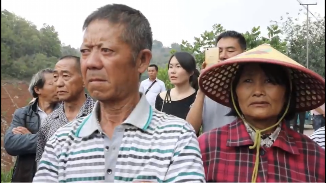 何元鄉(xiāng)追悼段定華 (7).png