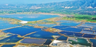 充分彰顯馬克思主義理論的科學(xué)真諦 充分彰顯馬克思主義理論的科學(xué)真諦