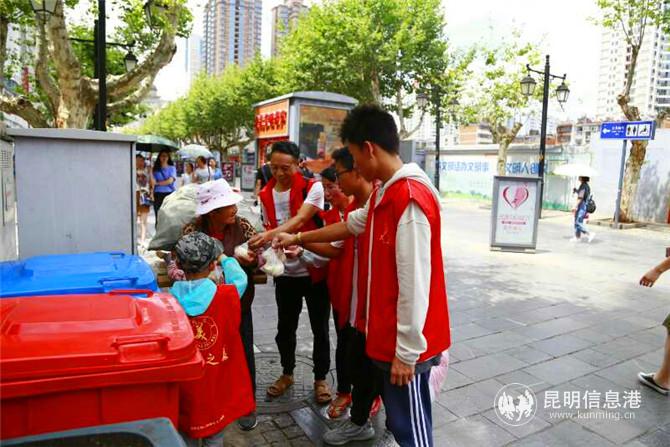 webwxgetmsgimg (2) webwxgetmsgimg (2)