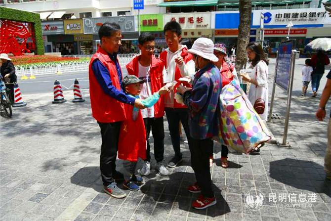 webwxgetmsgimg (5) webwxgetmsgimg (5)