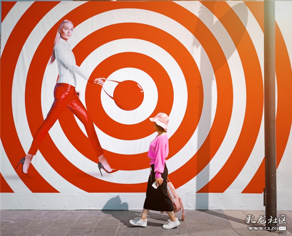 夏日街頭 夏日街頭