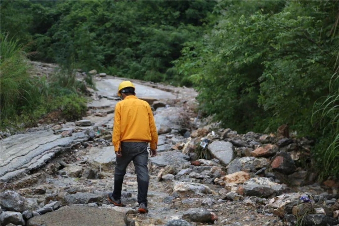 點(diǎn)擊進(jìn)入下一頁