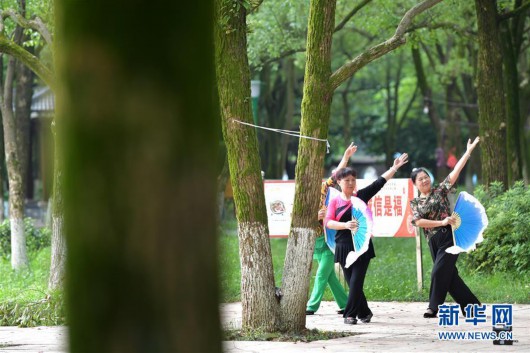 (新華視點·圖片版)(6)海綿城市讓生活更“自然”——解碼人水和諧的“萍鄉(xiāng)方案”