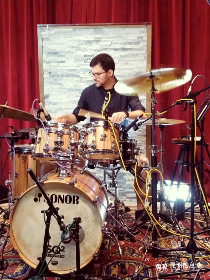 S6J_`H4}73`U2D`TB6@ABGH S6J_`H4}73`U2D`TB6@ABGH