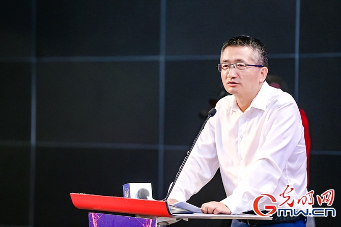 科技孕育生命 致愛(ài)試管嬰兒 科技孕育生命 致愛(ài)試管嬰兒