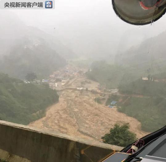 云南金平金水河鎮(zhèn)突發(fā)山洪2.jpg