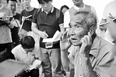 廣東:重溫紅軍長征精神 歷久彌新不忘初心 廣東:重溫紅軍長征精神 歷久彌新不忘初心