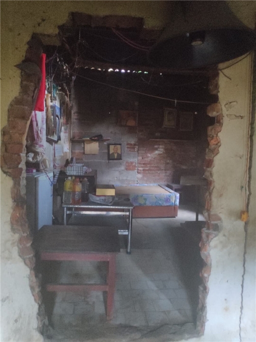 湯家保老人簡陋的住所。