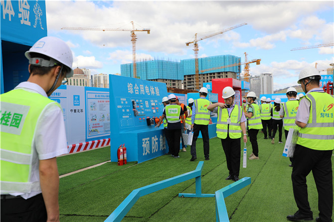 webwxgetmsgimg (1) webwxgetmsgimg (1)