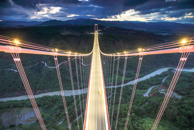 騰沖龍江大橋 何新文 攝 騰沖龍江大橋 何新文 攝