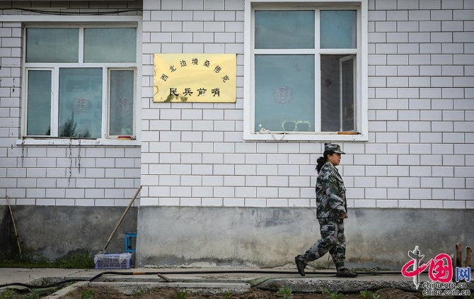 【邊疆黨旗紅】向總書記承諾:一生只做一件事 中哈邊境線上的夫妻哨所