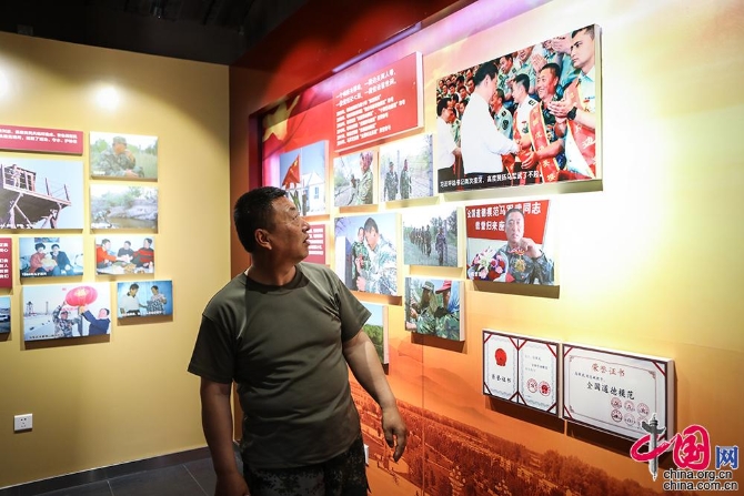 【邊疆黨旗紅】向總書記承諾:一生只做一件事 中哈邊境線上的夫妻哨所