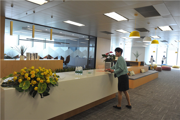 恒隆廣場寫字樓樣板層。