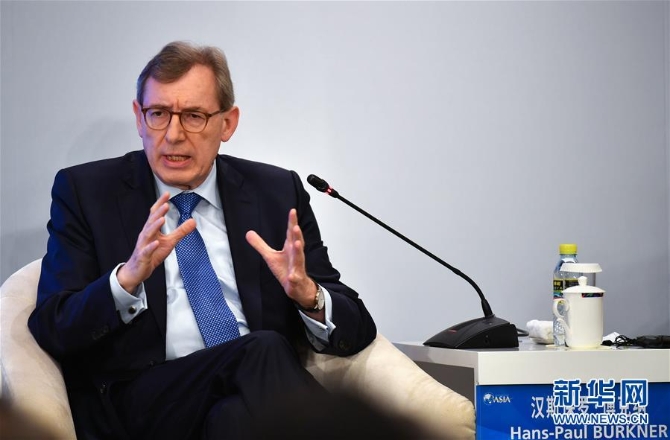 (新華全媒頭條·夏季達(dá)沃斯論壇·圖文互動(dòng))(7)攜手邁向全球化新時(shí)代——夏季達(dá)沃斯探尋高質(zhì)量世界經(jīng)濟(jì)之路