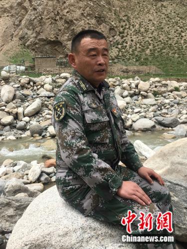 【邊疆黨旗紅】昆侖山上的守邊人:摔斷五根肋骨不言悔