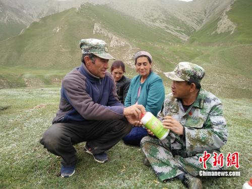 【邊疆黨旗紅】昆侖山上的守邊人:摔斷五根肋骨不言悔