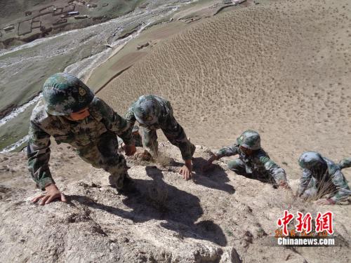 【邊疆黨旗紅】昆侖山上的守邊人:摔斷五根肋骨不言悔