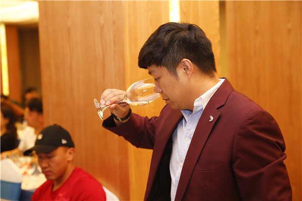 webwxgetmsgimg (3) webwxgetmsgimg (3)