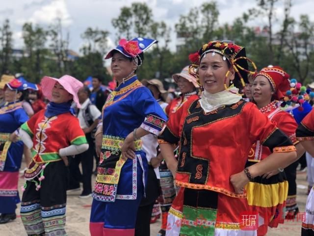 普者黑花臉節(jié)