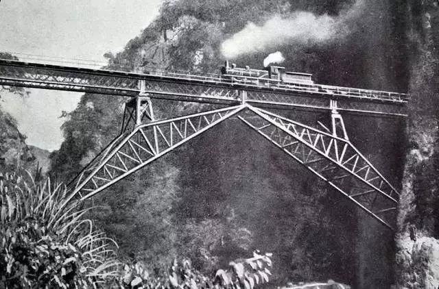 鋼枕、米軌、人字橋，猜猜“它們”在哪兒？