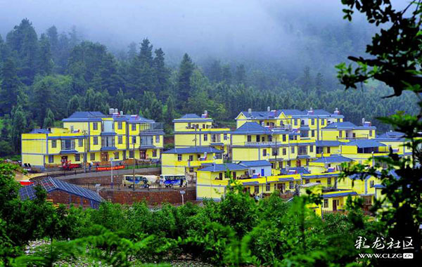 4、盤龍區(qū)阿子營(yíng)街道果東村委會(huì)大水井村民小組的搬遷安置房。彩龍社區(qū)網(wǎng)友周三火 攝