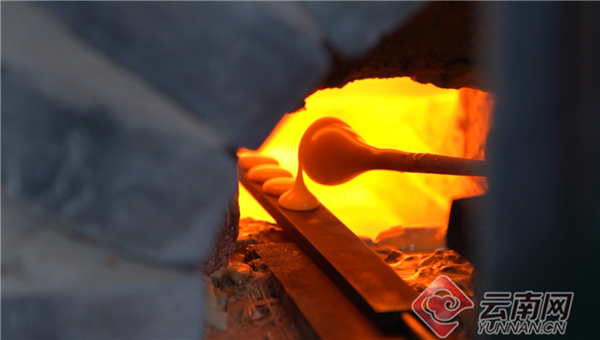 00300788821_5fe389fb 00300788821_5fe389fb