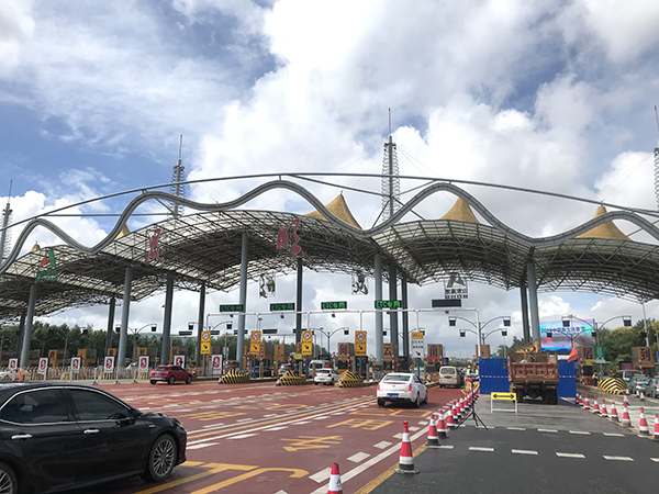 一條通道正在封閉施工