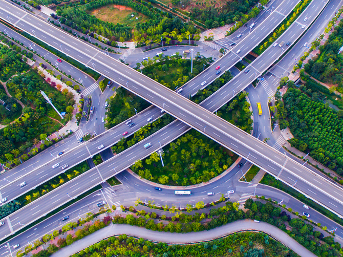 圖片3：呈貢迎來了跨越式發(fā)展的春天。