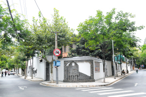 47561564419588107 47561564419588107